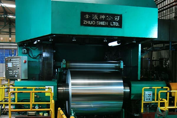Foil rolling equipment