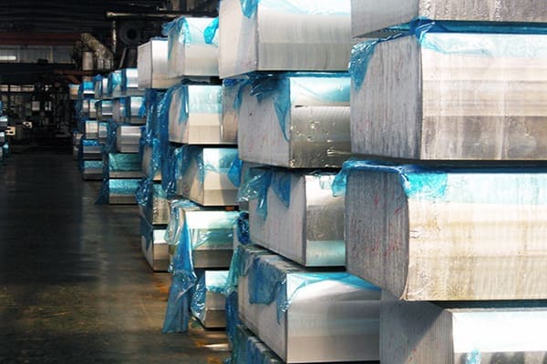 Large slab ingots
